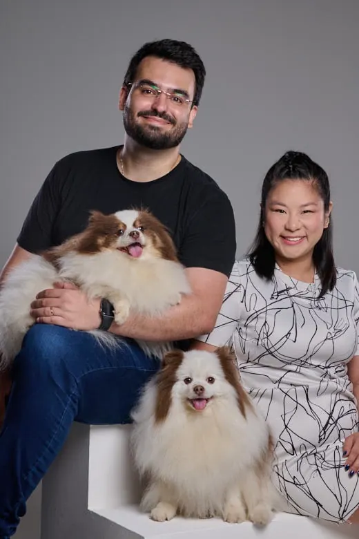 Ana Paula Shinzaki e Fábio Aydar com Lui e Ted